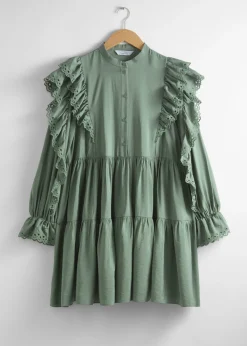 Minikleid mit Rüschen