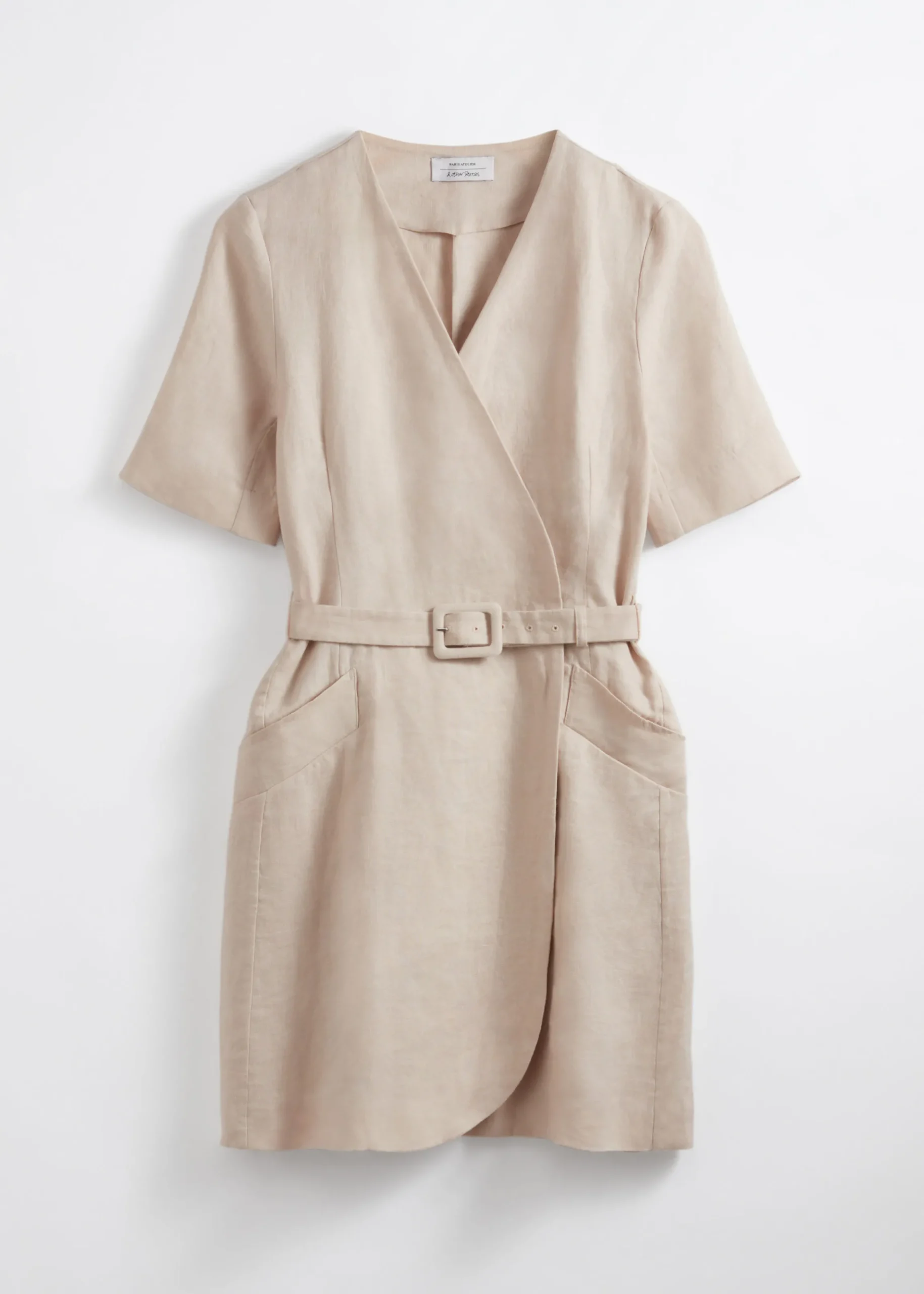 Mini-Leinenkleid mit Gürtel