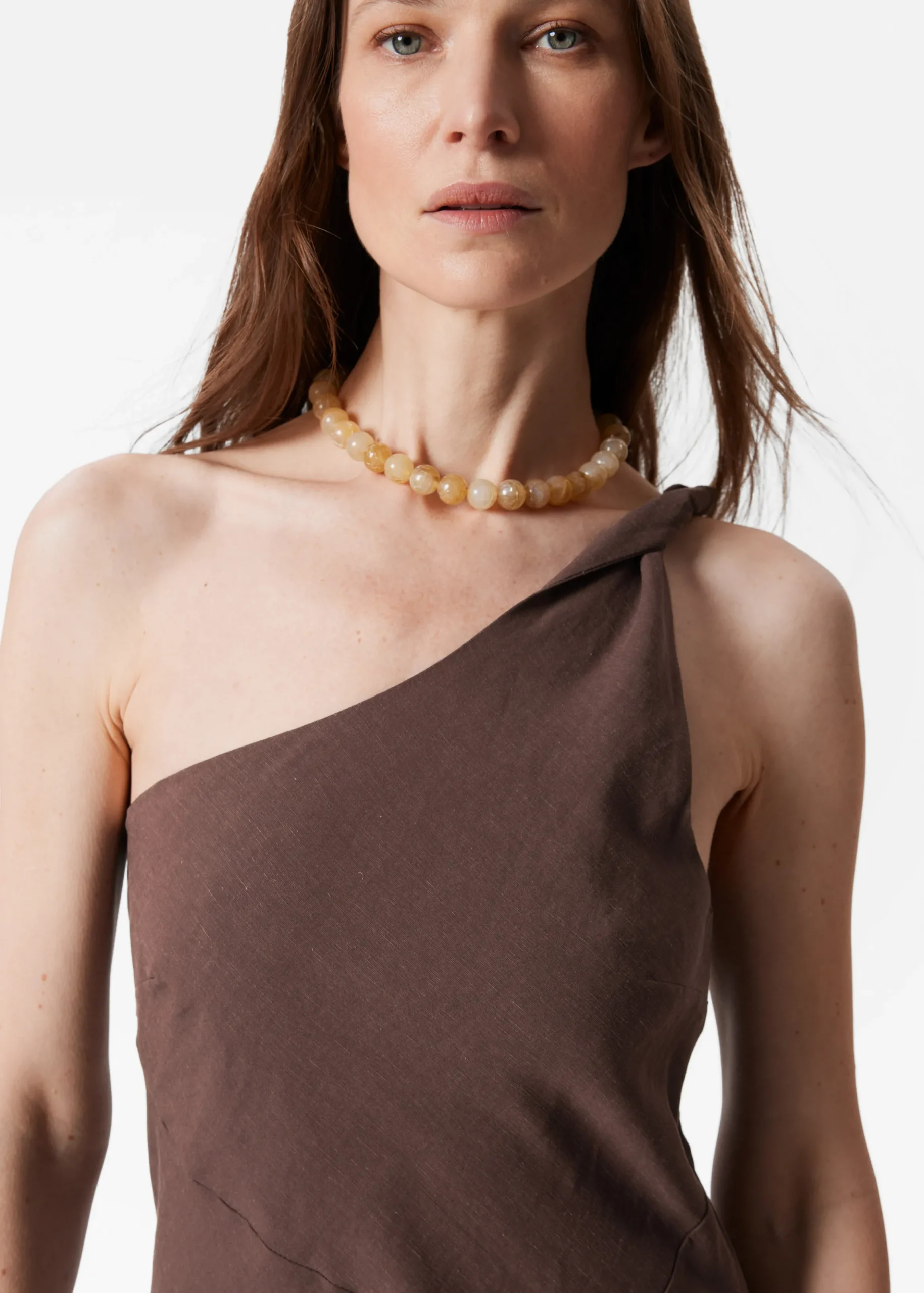One-Shoulder-Midikleid