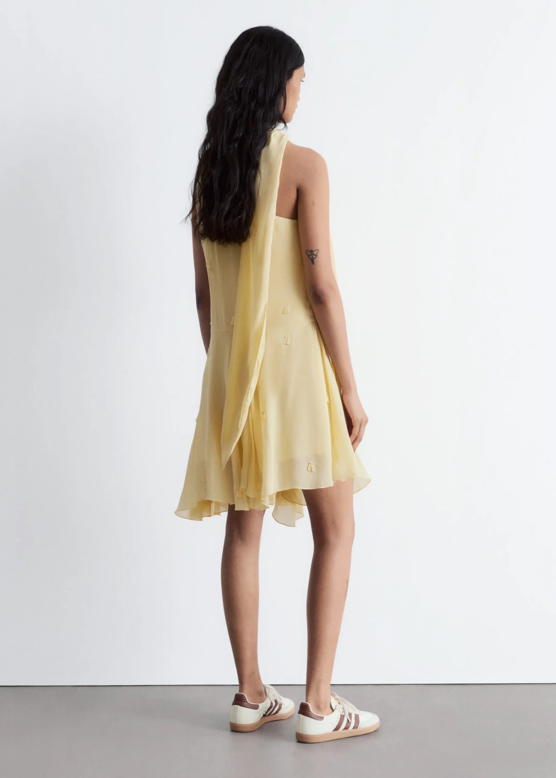 One-Shoulder-Minikleid