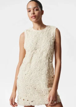 Perlenbesetztes Minikleid mit Tüll