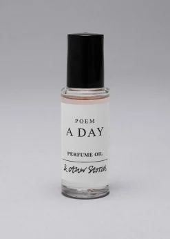 Poem A Day Roll-on-Parfum