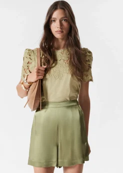 Pull-on-Shorts aus Satin