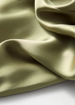 Pull-on-Shorts aus Satin