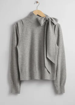 Pullover aus Merinowolle mit Bindedetail