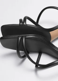 Riemchensandalen mit Blockabsatz