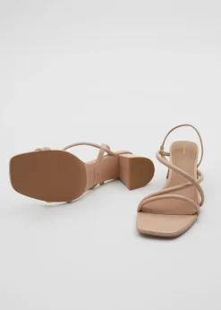 Riemchensandalen mit Blockabsatz