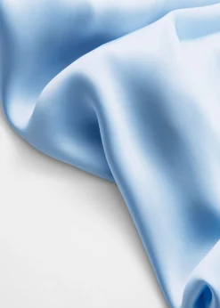 Ärmelloses Midikleid aus Satin