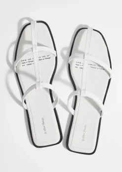 Sandalen mit Lederriemen