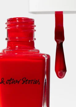 Scarlet Shade Nagellack