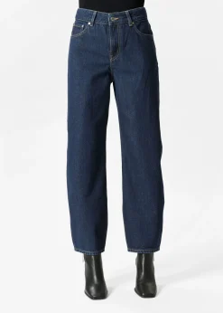 Schmal zulaufende Jeans