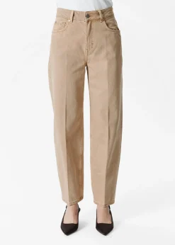 Schmal zulaufende Jeans