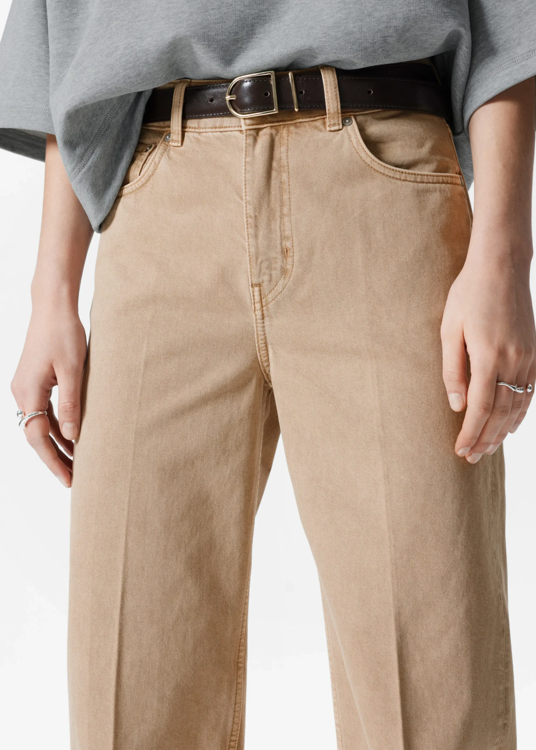 Schmal zulaufende Jeans
