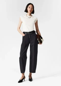 Schmal zulaufende Jeans