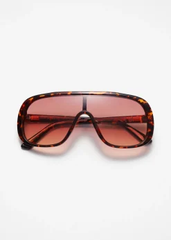 Sonnenbrille im Piloten-Stil