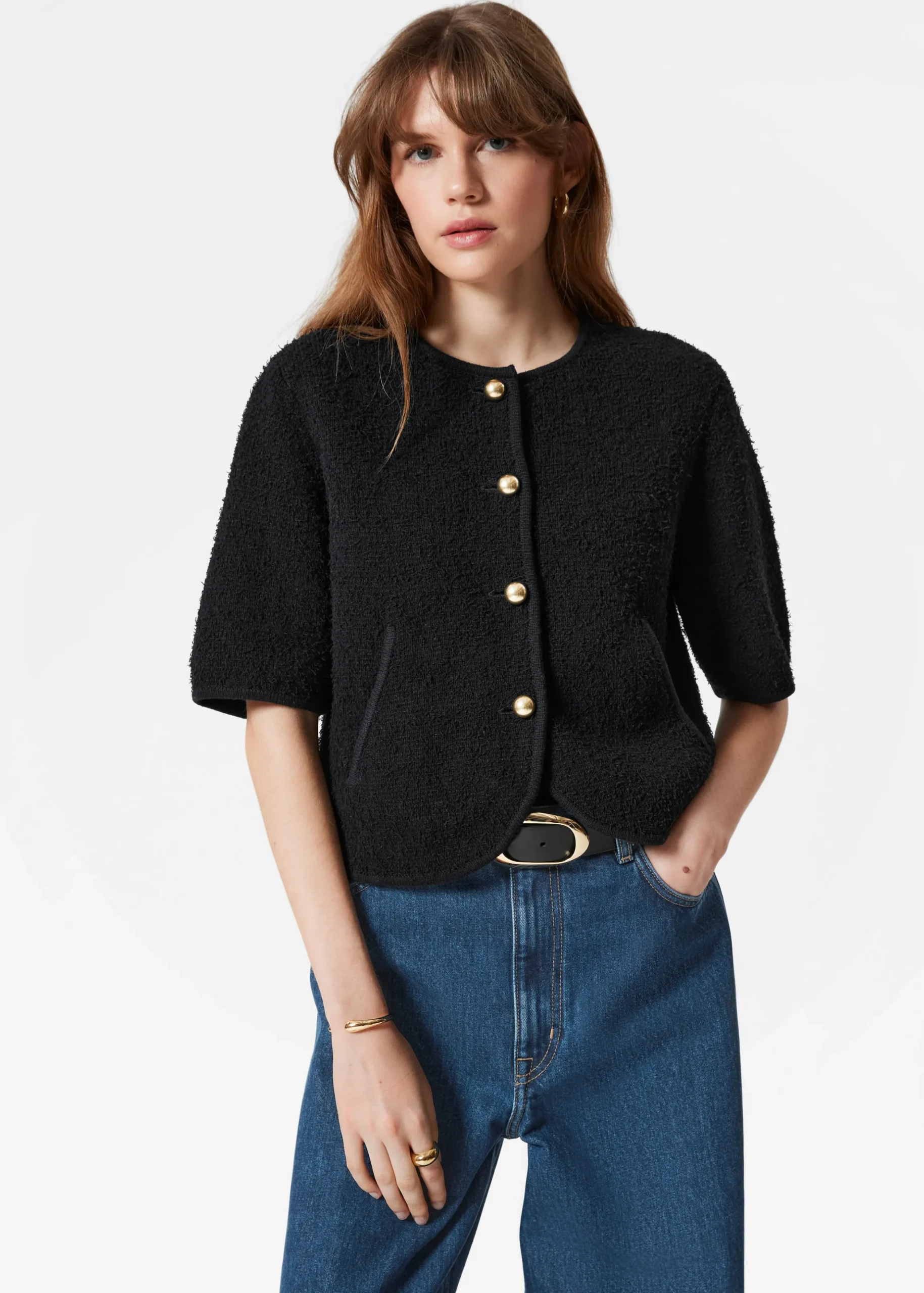 Strukturierte Strickjacke mit kurzen Ärmeln