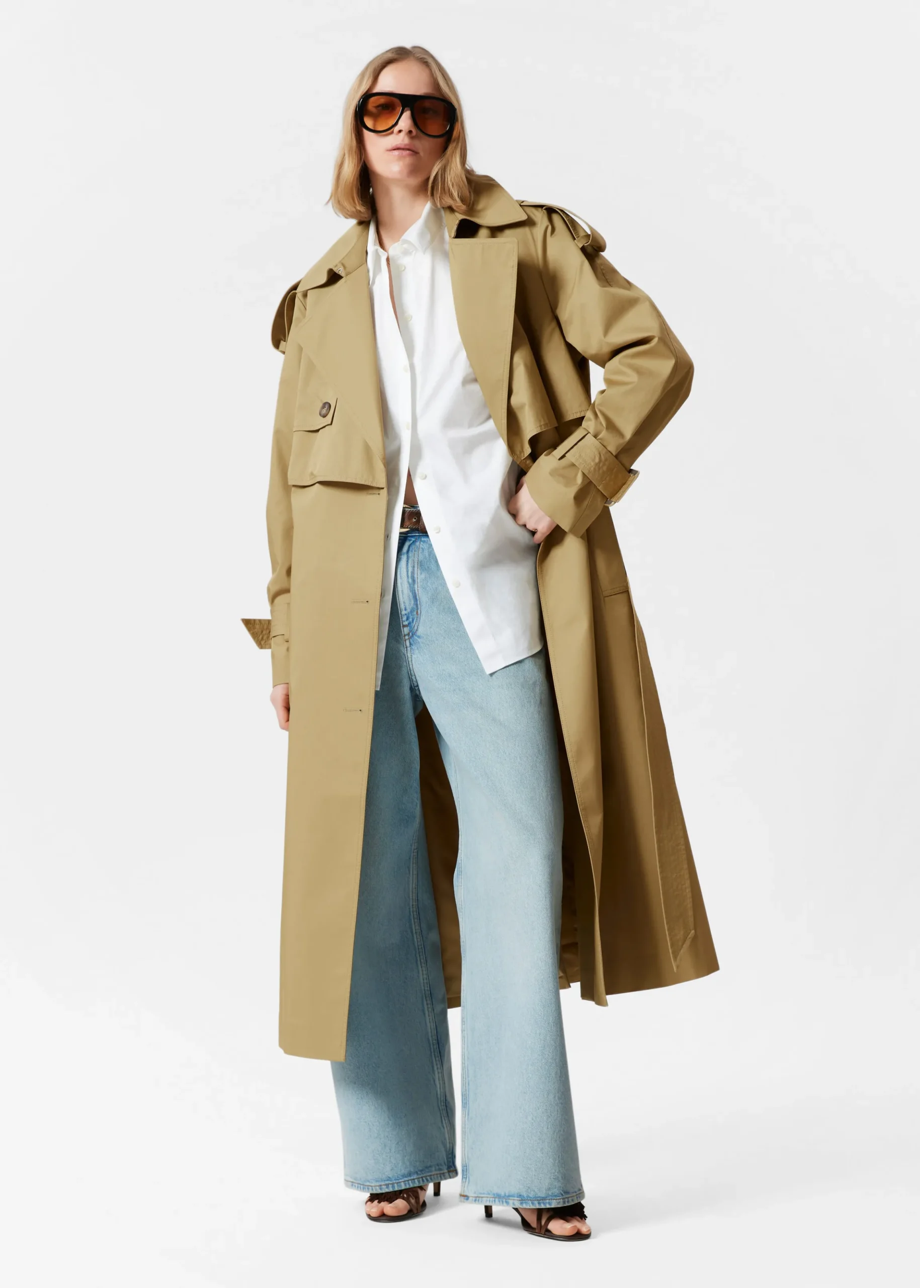 Trenchcoat mit Gürtel