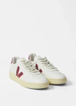 Veja V-90 Sneaker