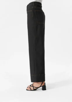 Verkürzte Jeans mit geradem Bein