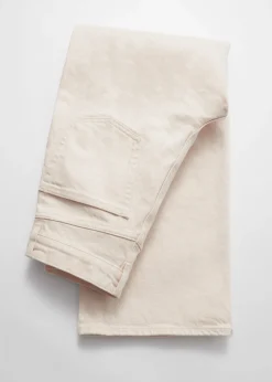 Verkürzte Jeans mit weitem Bein