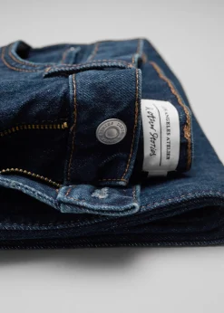 Verkürzte Jeans mit weitem Bein