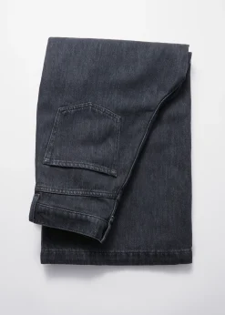 Verkürzte Jeans mit weitem Bein
