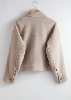 Wolljacke mit Kragen