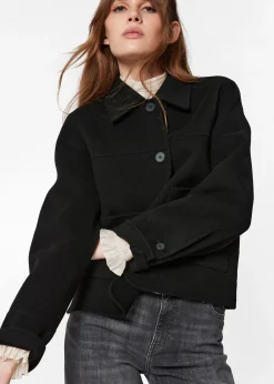 Wolljacke mit Kragen